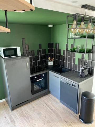 Duplex Proche Gare Vue Tour Perret Avec Parking Gratuit Apartment Amiens Exterior photo